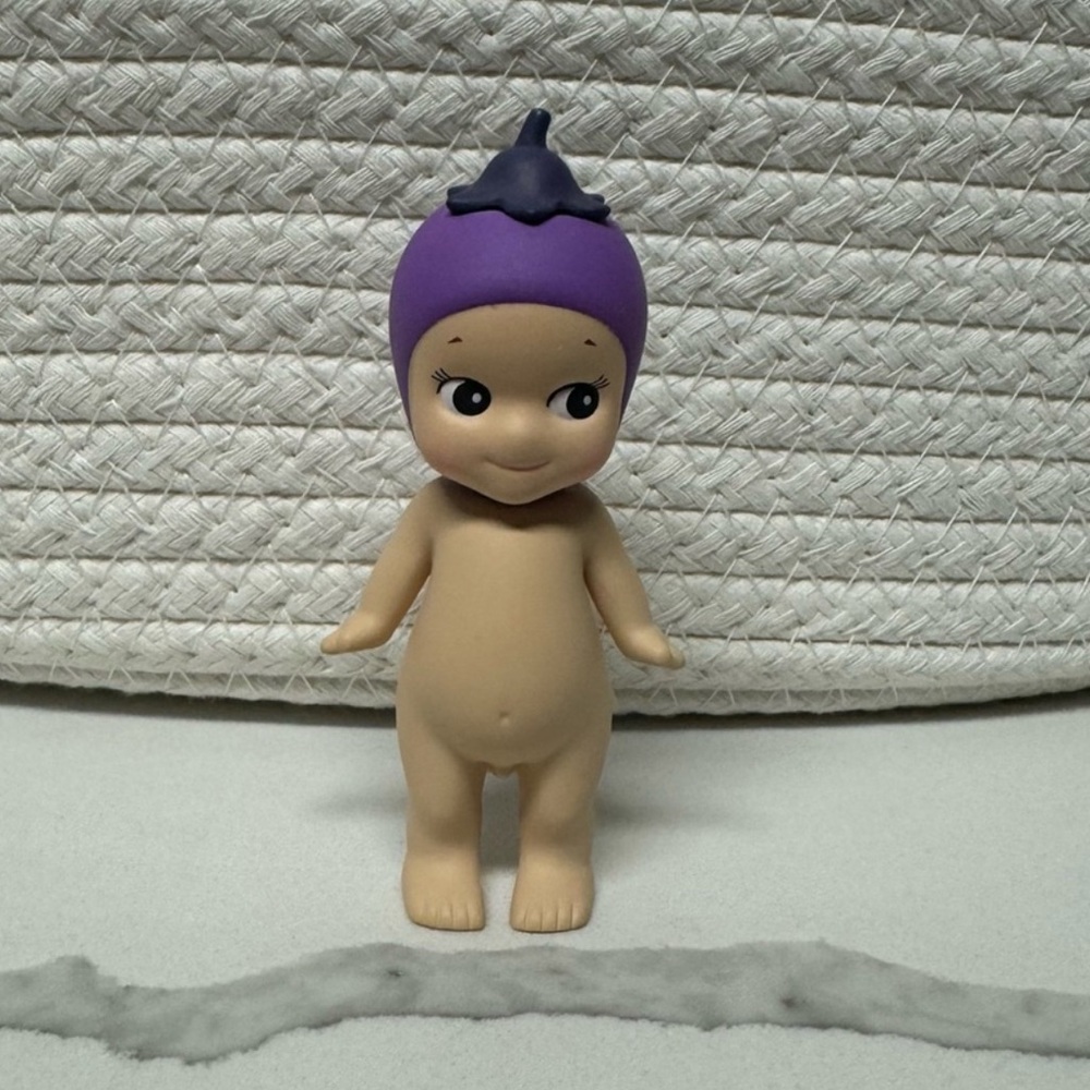 Sonny Angel - Eggplant